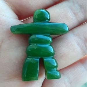 Jade Inukshuk pendant
